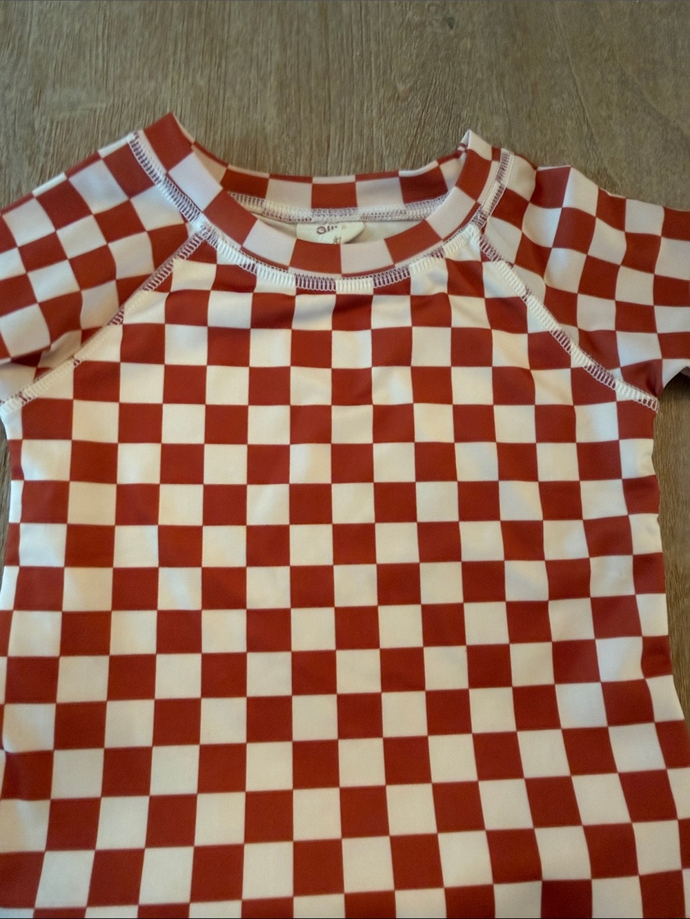 Kids Checkerboard Rashguard Set - Rust & White - Picture 3 of 6